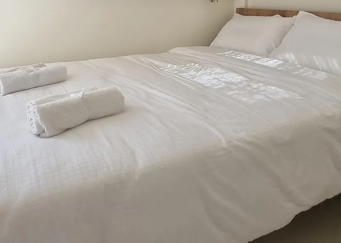 Rooftop Nest Διαμέρισμα *